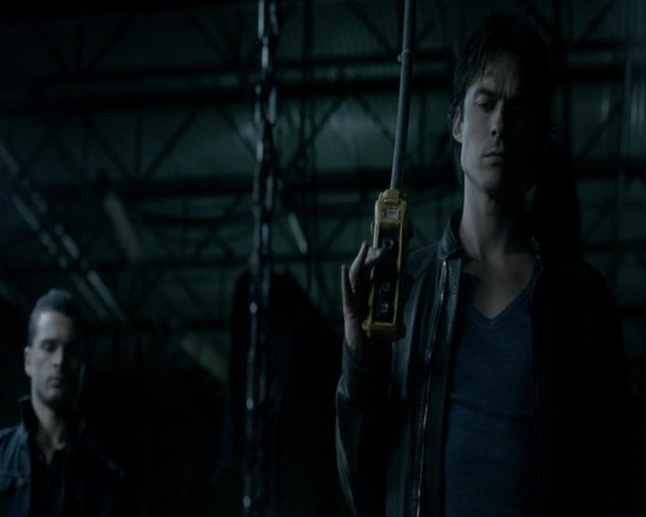 VampireDiaries-dot-nl_VampireDiaries-8x01HelloBrother0263.jpg