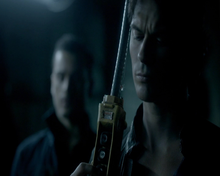 VampireDiaries-dot-nl_VampireDiaries-8x01HelloBrother0271.jpg