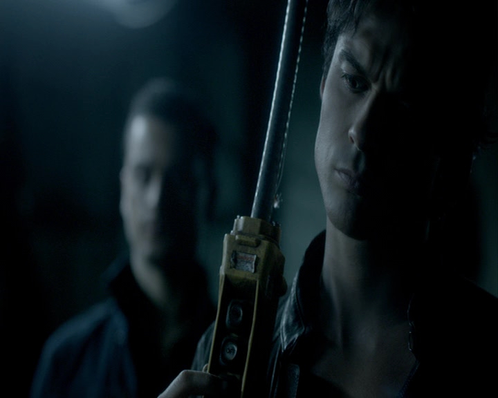 VampireDiaries-dot-nl_VampireDiaries-8x01HelloBrother0272.jpg