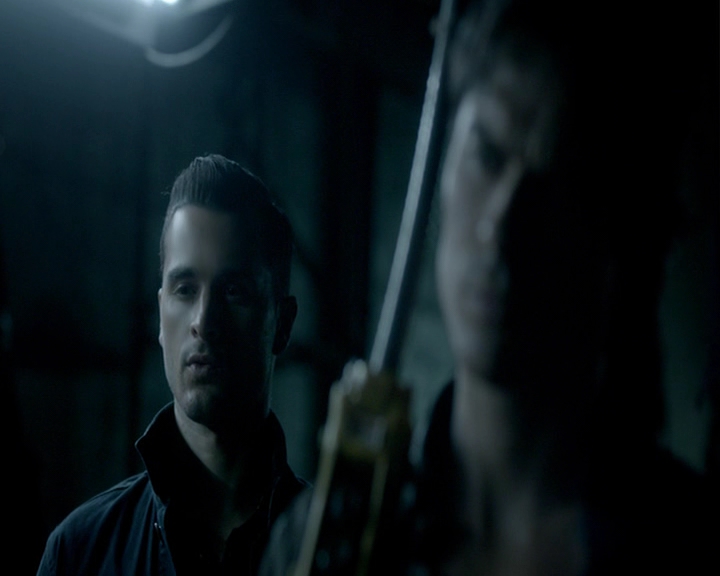 VampireDiaries-dot-nl_VampireDiaries-8x01HelloBrother0284.jpg