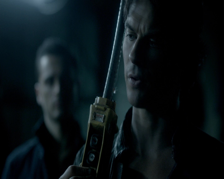 VampireDiaries-dot-nl_VampireDiaries-8x01HelloBrother0288.jpg