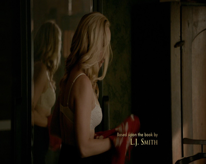 VampireDiaries-dot-nl_VampireDiaries-8x01HelloBrother0418.jpg