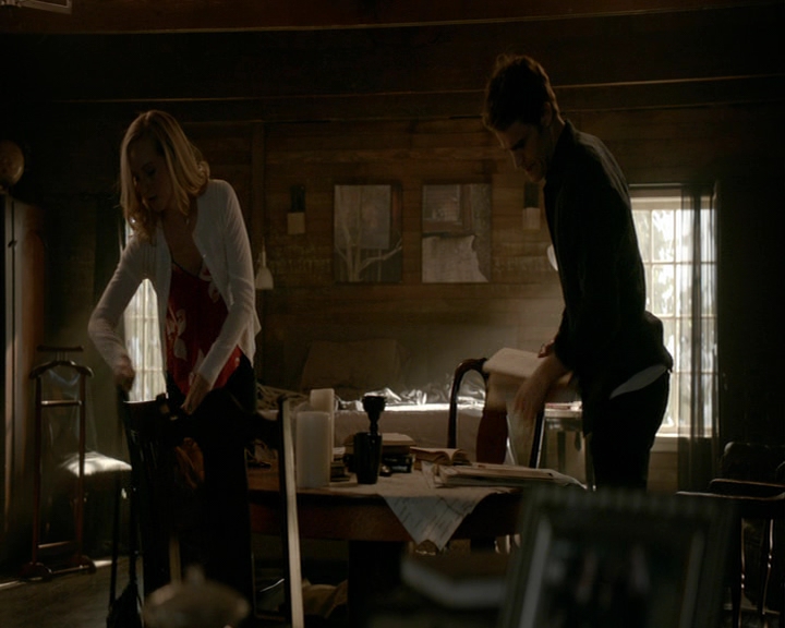 VampireDiaries-dot-nl_VampireDiaries-8x01HelloBrother0468.jpg