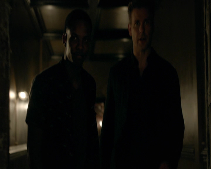 VampireDiaries-dot-nl_VampireDiaries-8x01HelloBrother0557.jpg