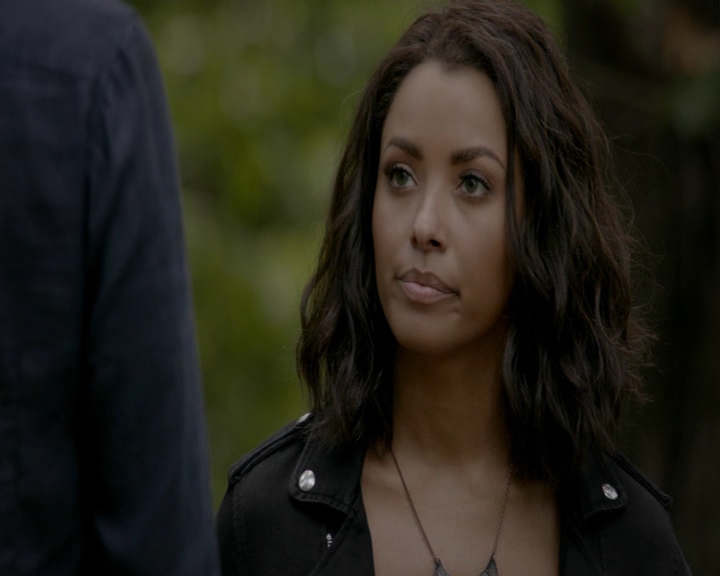 VampireDiaries-dot-nl_VampireDiaries-8x01HelloBrother0763.jpg