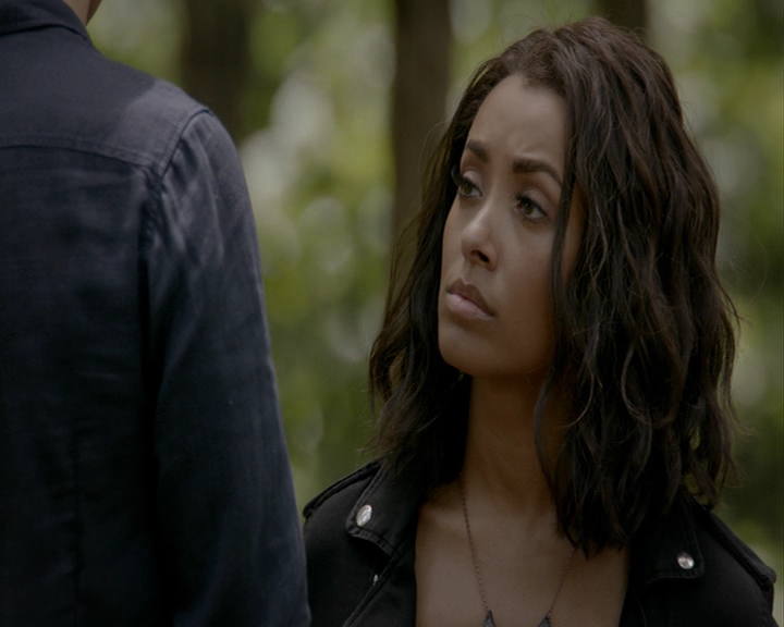 VampireDiaries-dot-nl_VampireDiaries-8x01HelloBrother0783.jpg