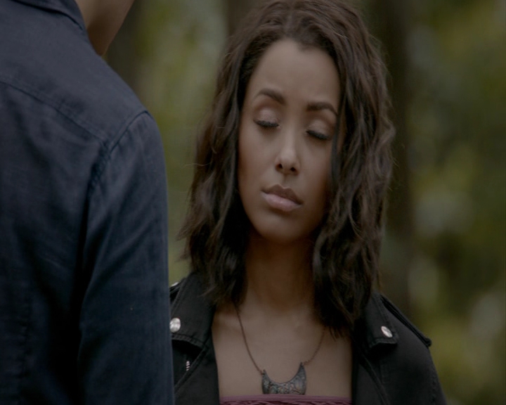 VampireDiaries-dot-nl_VampireDiaries-8x01HelloBrother0795.jpg