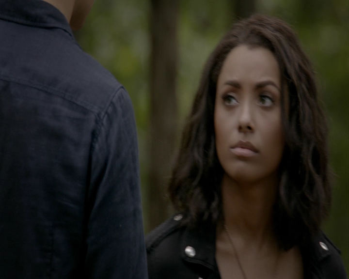 VampireDiaries-dot-nl_VampireDiaries-8x01HelloBrother0798.jpg