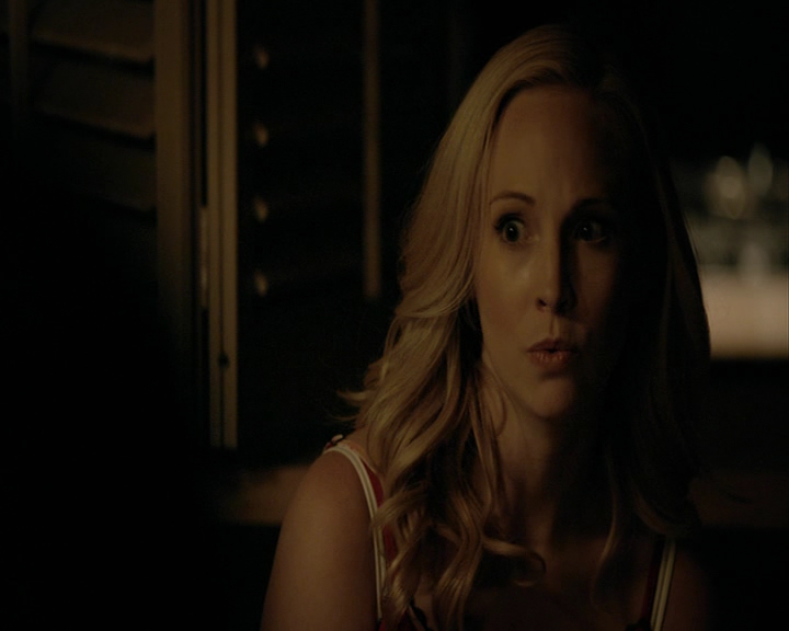 VampireDiaries-dot-nl_VampireDiaries-8x01HelloBrother1710.jpg
