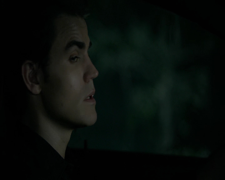 VampireDiaries-dot-nl_VampireDiaries-8x01HelloBrother1821.jpg