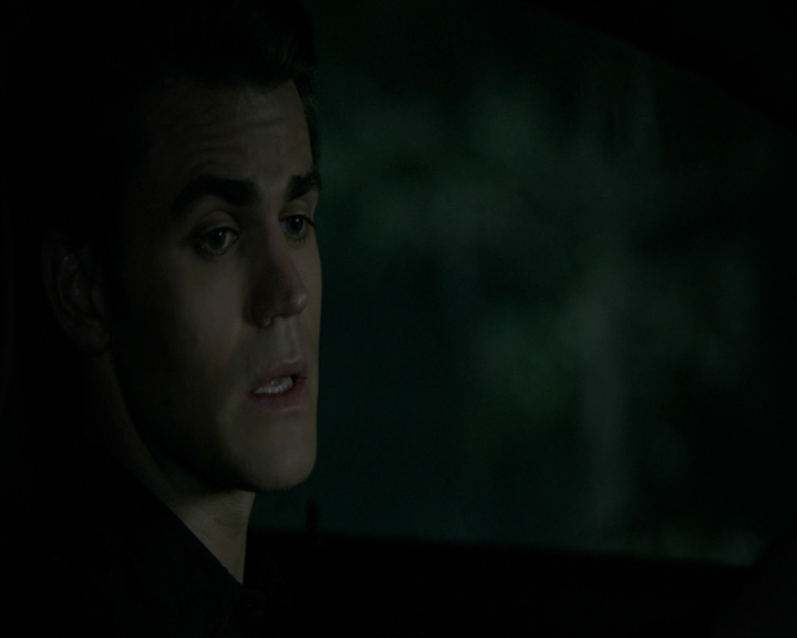 VampireDiaries-dot-nl_VampireDiaries-8x01HelloBrother1822.jpg