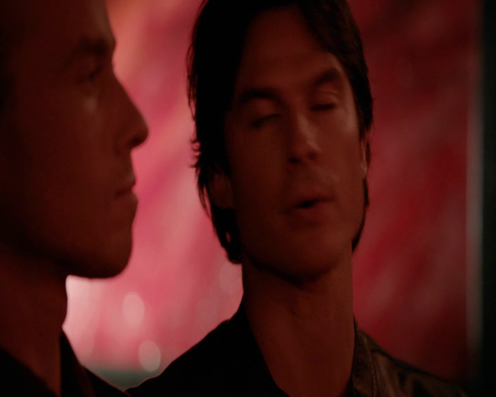 VampireDiaries-dot-nl_VampireDiaries-8x01HelloBrother1962.jpg