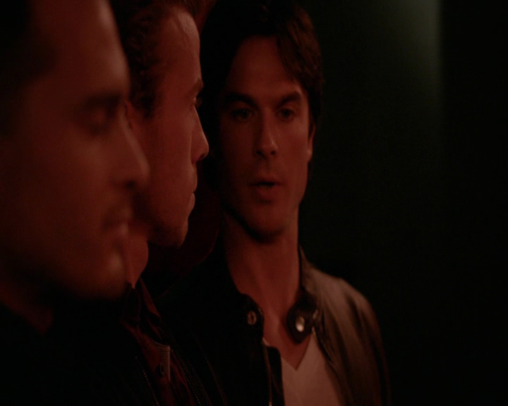 VampireDiaries-dot-nl_VampireDiaries-8x01HelloBrother1996.jpg