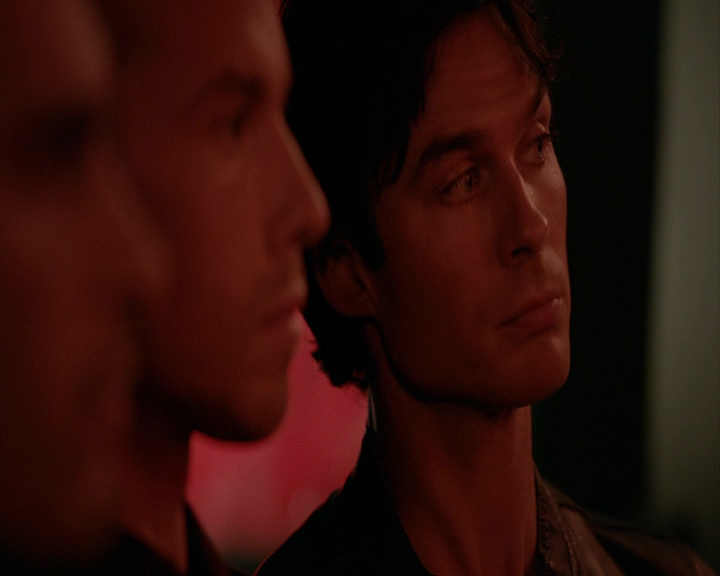 VampireDiaries-dot-nl_VampireDiaries-8x01HelloBrother2009.jpg