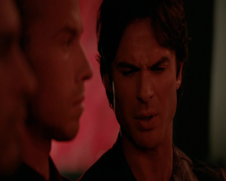 VampireDiaries-dot-nl_VampireDiaries-8x01HelloBrother2011.jpg