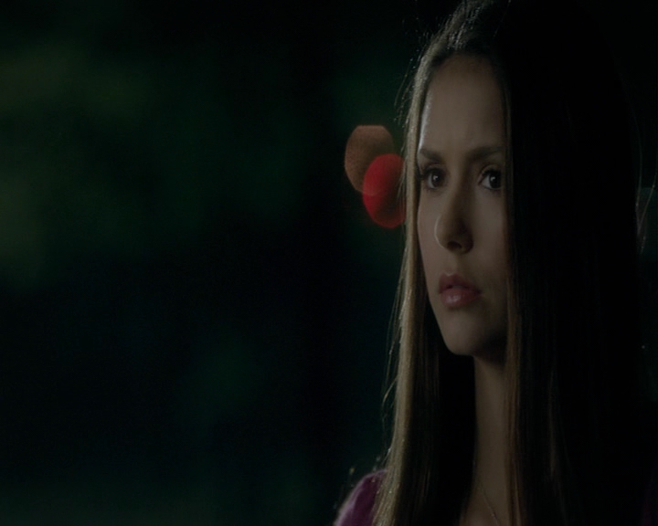 VampireDiaries-dot-nl_VampireDiaries-8x01HelloBrother2129.jpg