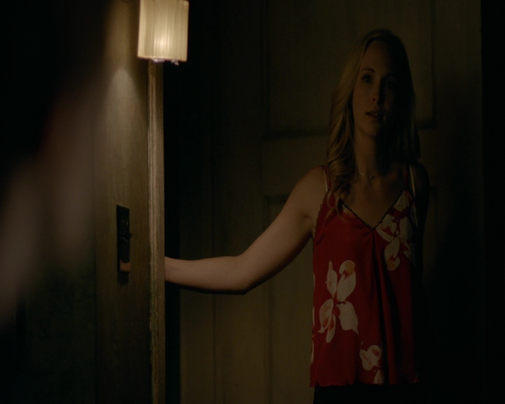 VampireDiaries-dot-nl_VampireDiaries-8x01HelloBrother2160.jpg