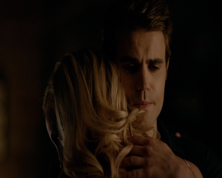 VampireDiaries-dot-nl_VampireDiaries-8x01HelloBrother2172.jpg