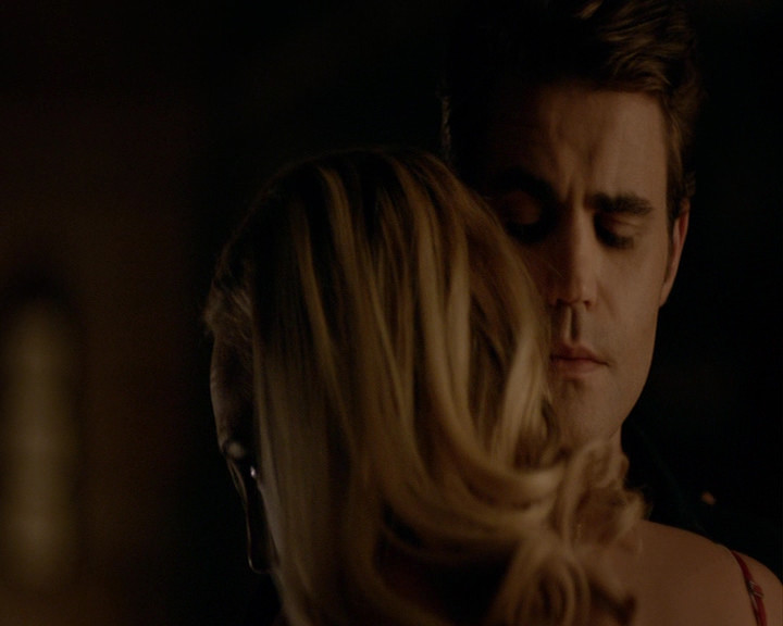VampireDiaries-dot-nl_VampireDiaries-8x01HelloBrother2185.jpg