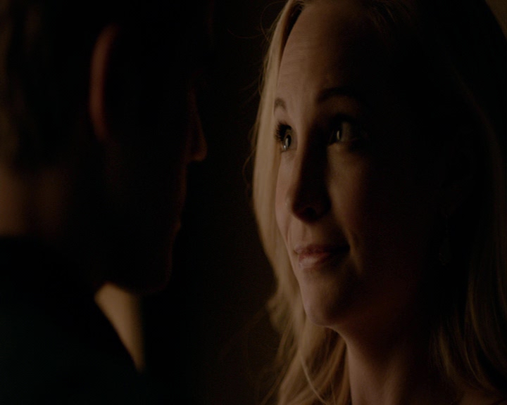 VampireDiaries-dot-nl_VampireDiaries-8x01HelloBrother2196.jpg