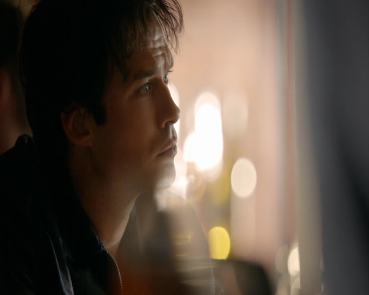 VampireDiaries-dot-nl_VampireDiaries-8x02TodayWillBeDifferent0018.jpg