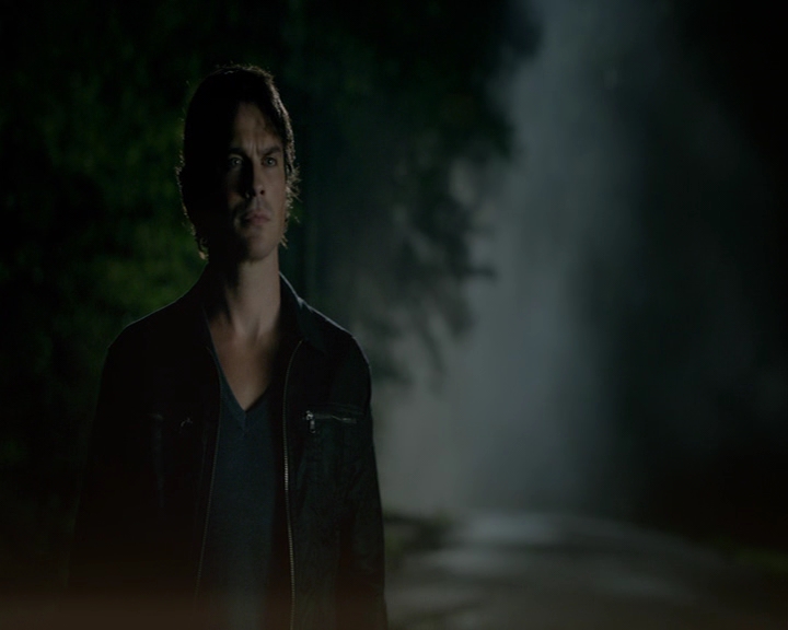 VampireDiaries-dot-nl_VampireDiaries-8x02TodayWillBeDifferent0371.jpg