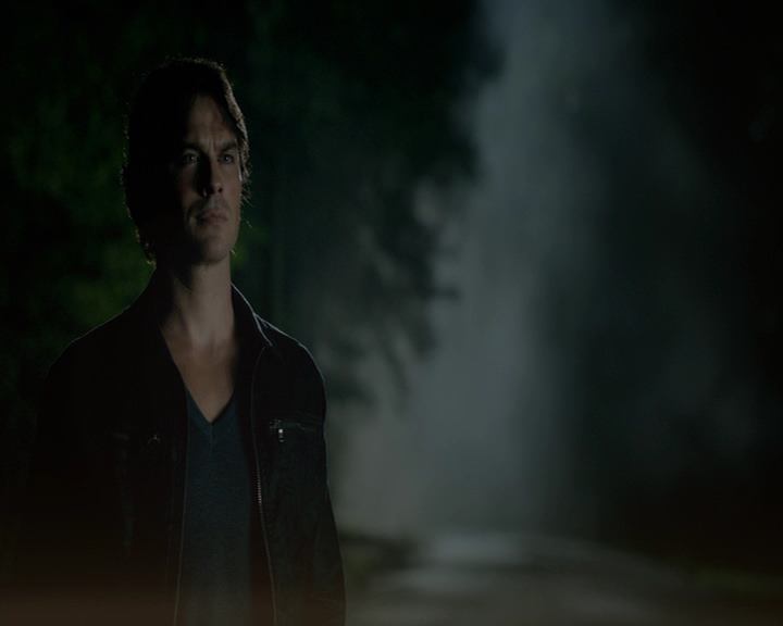 VampireDiaries-dot-nl_VampireDiaries-8x02TodayWillBeDifferent0372.jpg