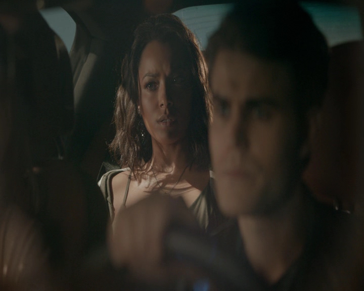 VampireDiaries-dot-nl_VampireDiaries-8x02TodayWillBeDifferent0561.jpg