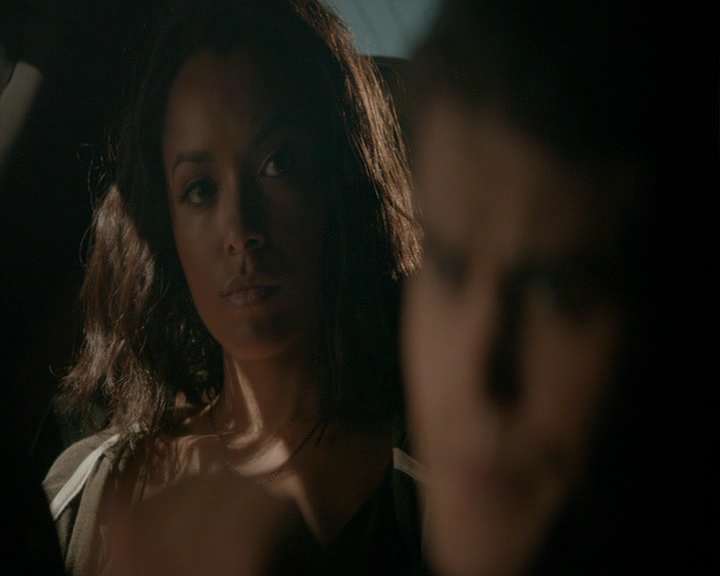 VampireDiaries-dot-nl_VampireDiaries-8x02TodayWillBeDifferent0570.jpg