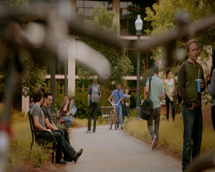 VampireDiaries-dot-nl_VampireDiaries-8x02TodayWillBeDifferent0682.jpg