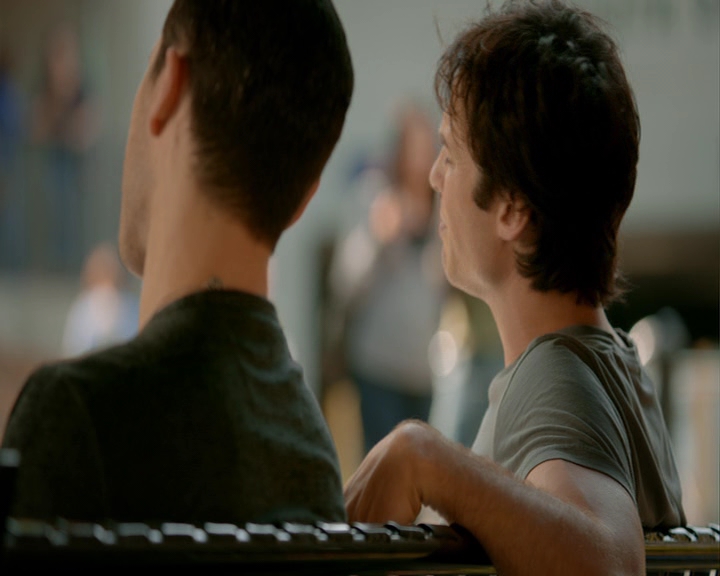 VampireDiaries-dot-nl_VampireDiaries-8x02TodayWillBeDifferent0684.jpg