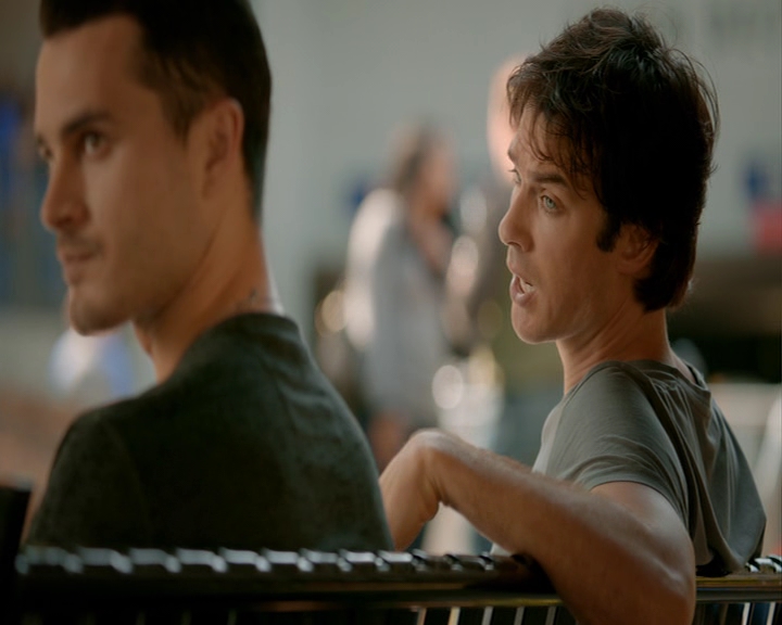 VampireDiaries-dot-nl_VampireDiaries-8x02TodayWillBeDifferent0711.jpg