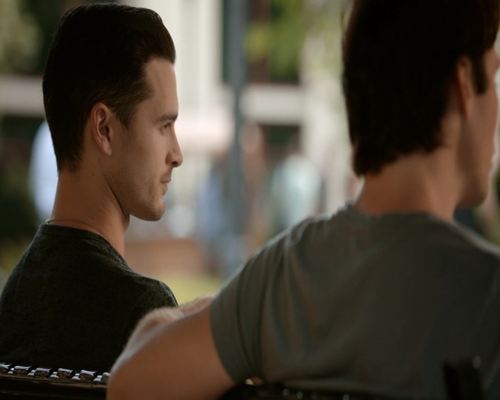 VampireDiaries-dot-nl_VampireDiaries-8x02TodayWillBeDifferent0715.jpg