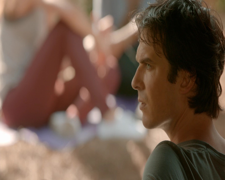 VampireDiaries-dot-nl_VampireDiaries-8x02TodayWillBeDifferent0733.jpg