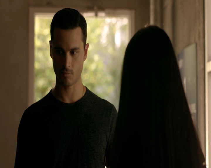 VampireDiaries-dot-nl_VampireDiaries-8x02TodayWillBeDifferent0783.jpg