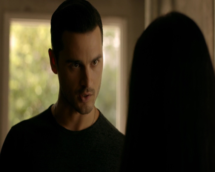 VampireDiaries-dot-nl_VampireDiaries-8x02TodayWillBeDifferent0786.jpg