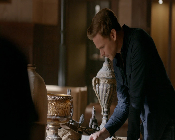 VampireDiaries-dot-nl_VampireDiaries-8x02TodayWillBeDifferent0835.jpg