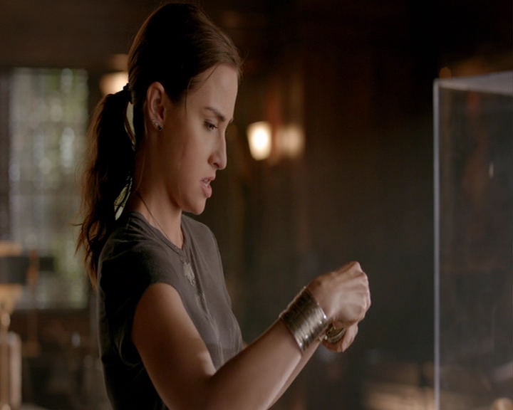 VampireDiaries-dot-nl_VampireDiaries-8x02TodayWillBeDifferent0849.jpg