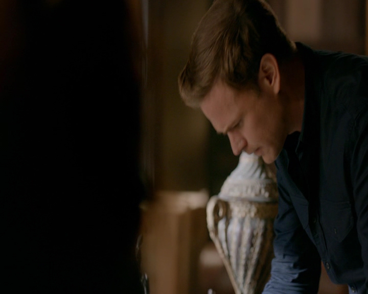 VampireDiaries-dot-nl_VampireDiaries-8x02TodayWillBeDifferent0865.jpg