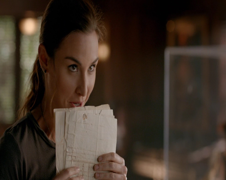 VampireDiaries-dot-nl_VampireDiaries-8x02TodayWillBeDifferent0883.jpg