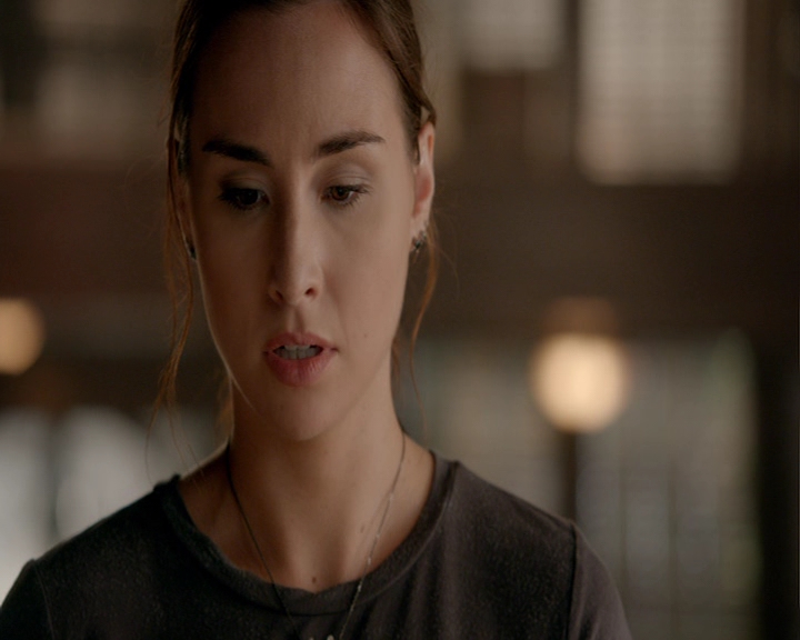 VampireDiaries-dot-nl_VampireDiaries-8x02TodayWillBeDifferent0896.jpg