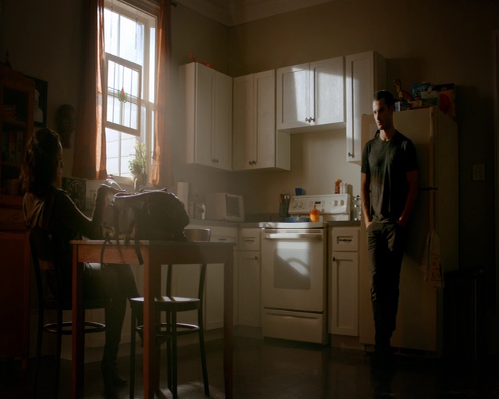 VampireDiaries-dot-nl_VampireDiaries-8x02TodayWillBeDifferent0947.jpg