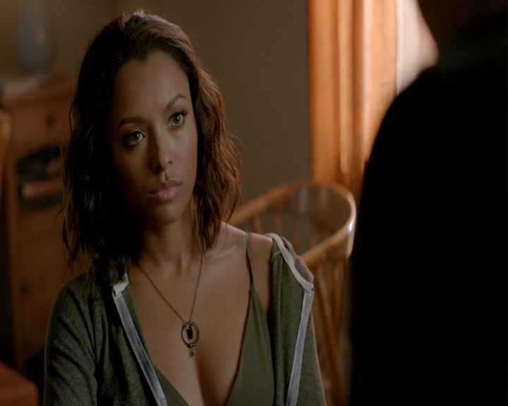 VampireDiaries-dot-nl_VampireDiaries-8x02TodayWillBeDifferent0972.jpg