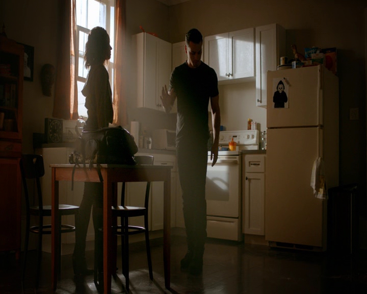 VampireDiaries-dot-nl_VampireDiaries-8x02TodayWillBeDifferent0987.jpg