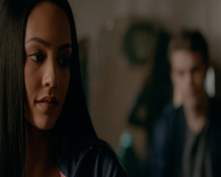 VampireDiaries-dot-nl_VampireDiaries-8x02TodayWillBeDifferent1019.jpg