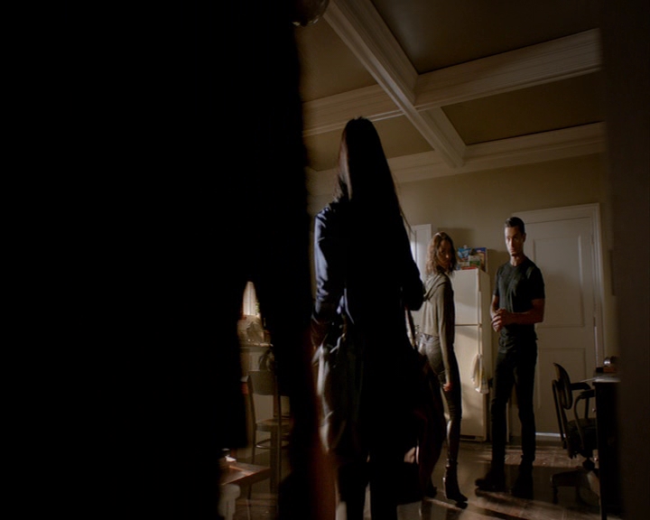 VampireDiaries-dot-nl_VampireDiaries-8x02TodayWillBeDifferent1038.jpg