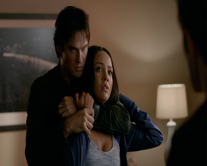 VampireDiaries-dot-nl_VampireDiaries-8x02TodayWillBeDifferent1451.jpg