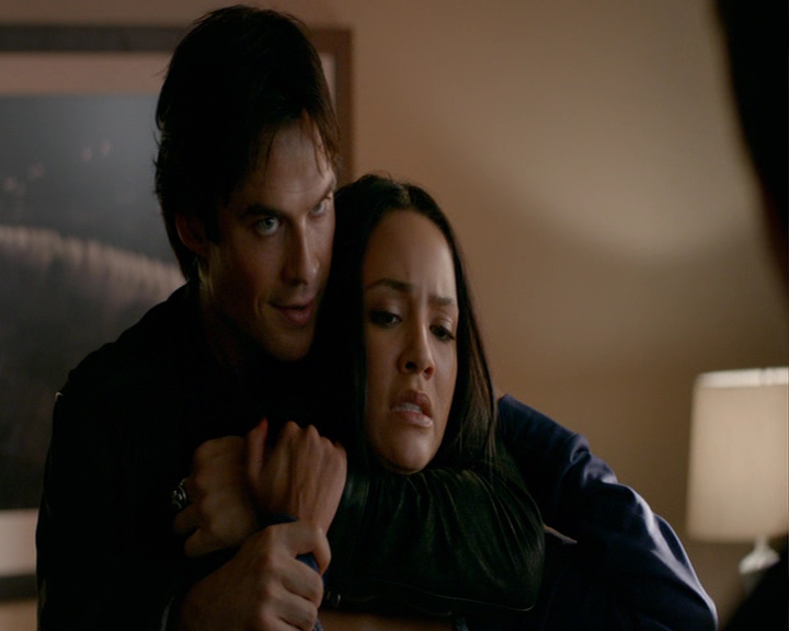 VampireDiaries-dot-nl_VampireDiaries-8x02TodayWillBeDifferent1455.jpg