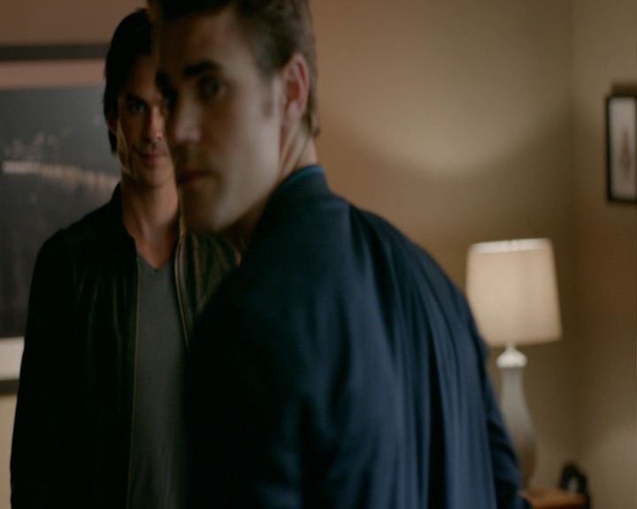 VampireDiaries-dot-nl_VampireDiaries-8x02TodayWillBeDifferent1491.jpg