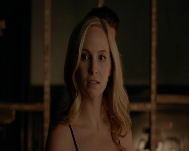 VampireDiaries-dot-nl_VampireDiaries-8x02TodayWillBeDifferent2176.jpg